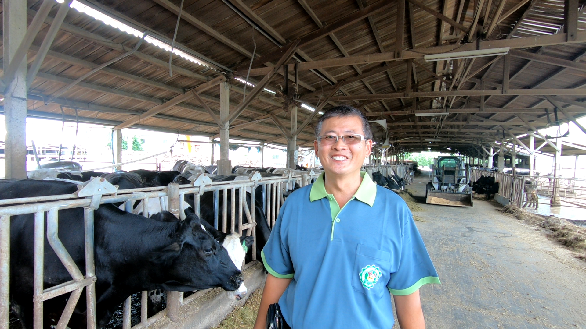 ▲ 位於彰化秀水有40年歷史的主恩牧場，畜牧科班出身專業經營，提供最天然的鮮乳！