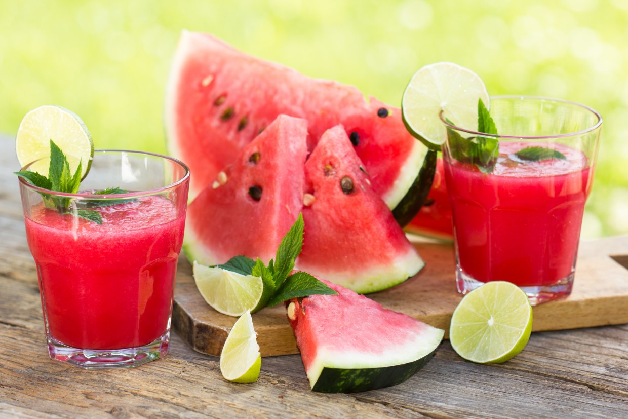 Watermelon,Smoothies,With,Lime,And,Mint