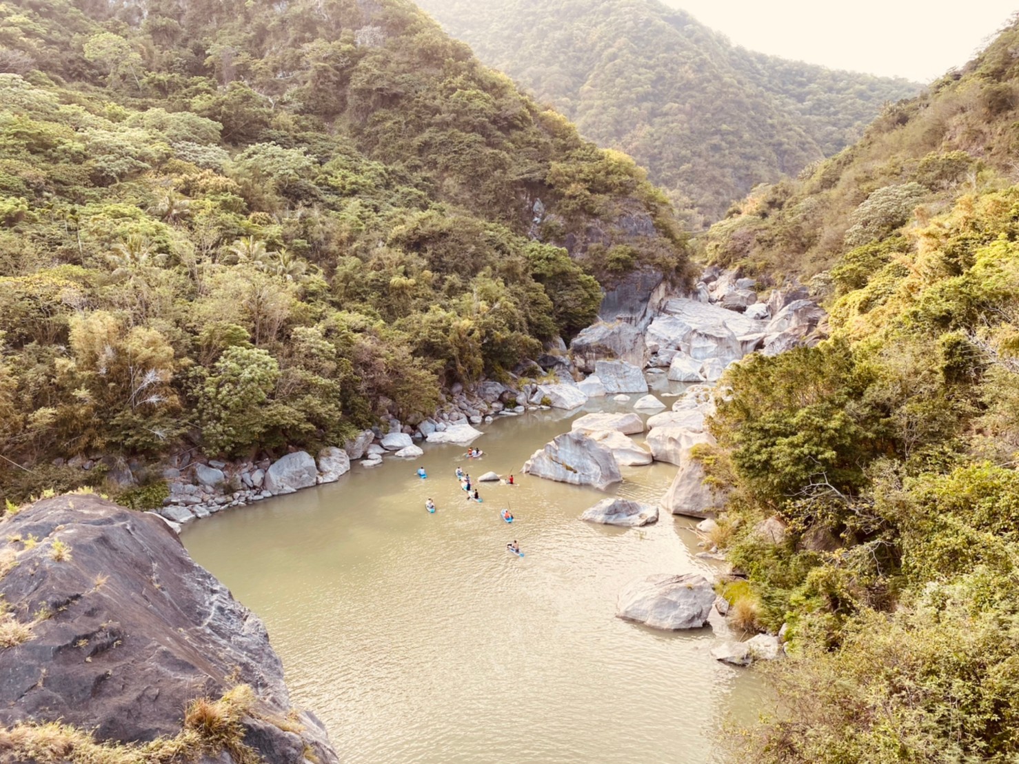 Life生活網 花東小旅行 到有小冰島之稱的台東馬武窟溪玩sup吧