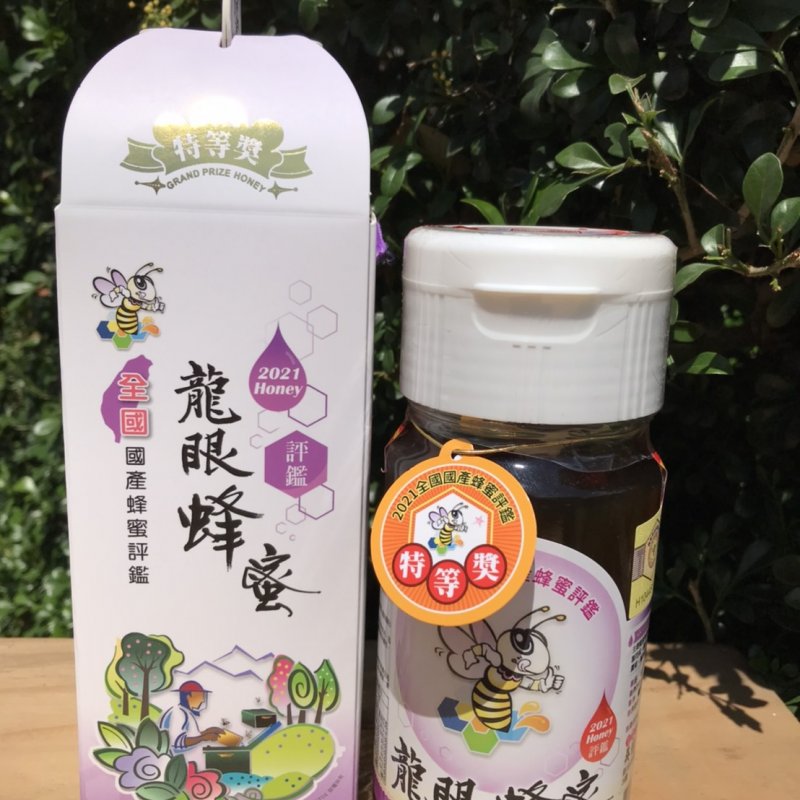 全國蜂蜜評鑑中,除了須通過農藥及抗生素檢驗,色香味更得是極品