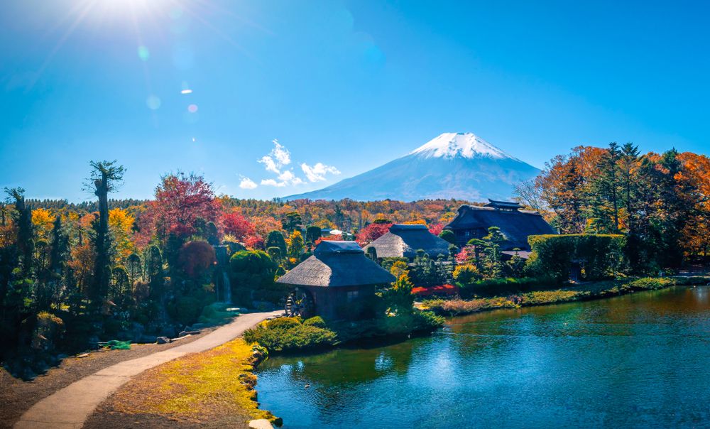 The,Ancient,Oshino,Hakkai,Village,With,Mt ,Fuji,In,Autumn