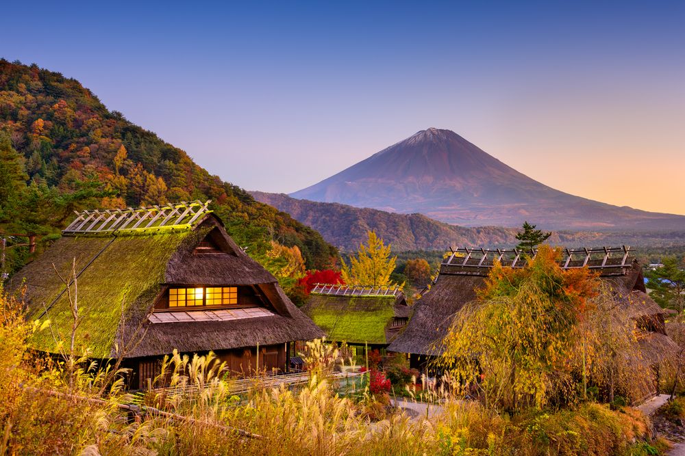 Mt ,Fuji,,Japan,With,Historic,Village,Iyashi,No,Sato,During