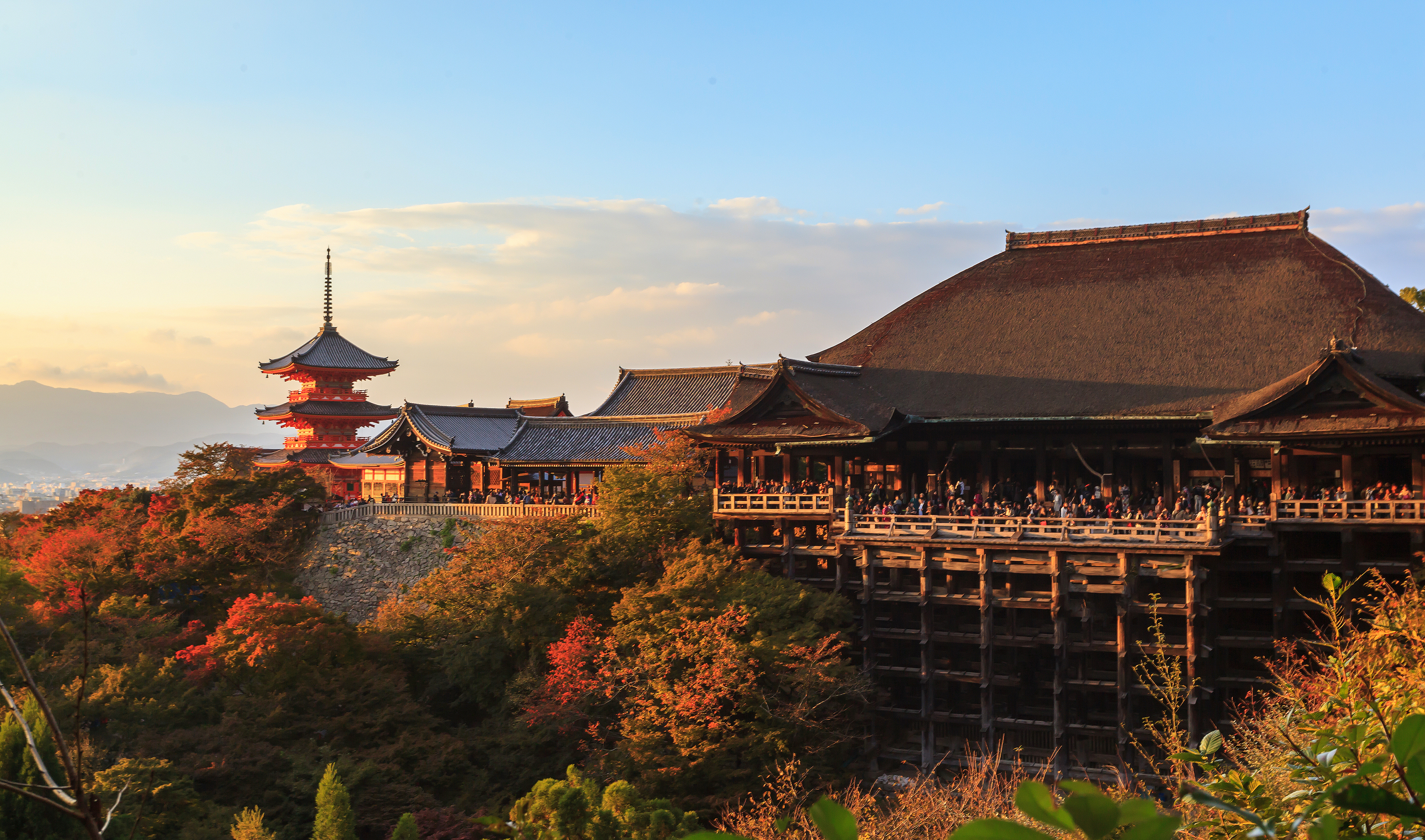 Landscape,Of,Kiyomizu Dera,Ancient,Temple,At,Sunset,During,Autumn,Season,